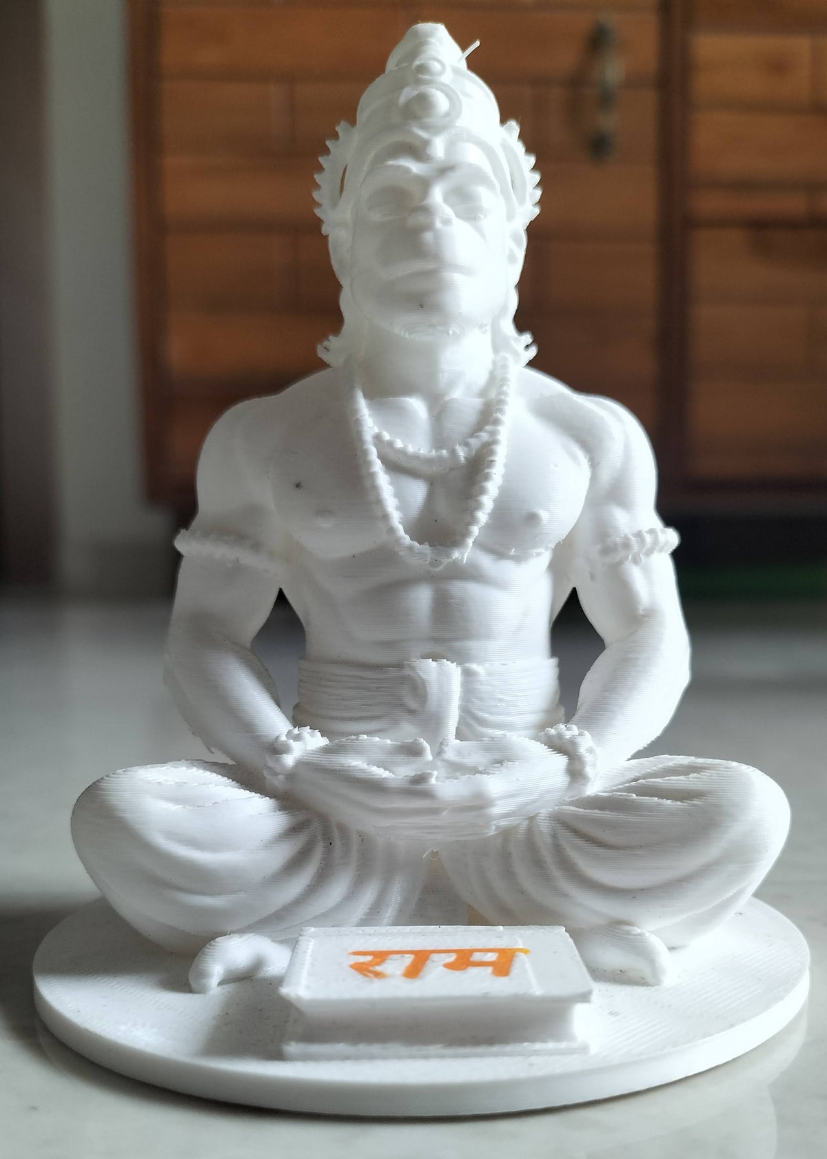 Lord Hanuman Dhyana Mudra Idol – Meditating Bajrangbali Figurine for Desk, Mandir & Car Dashboard