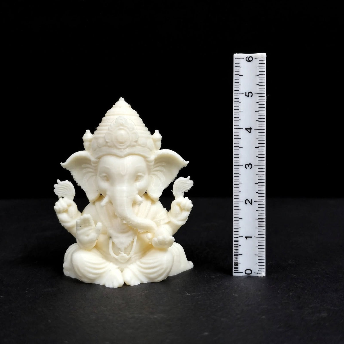 Divine Eco-Friendly Ganpati Idol | Unbreakable Custom Murti