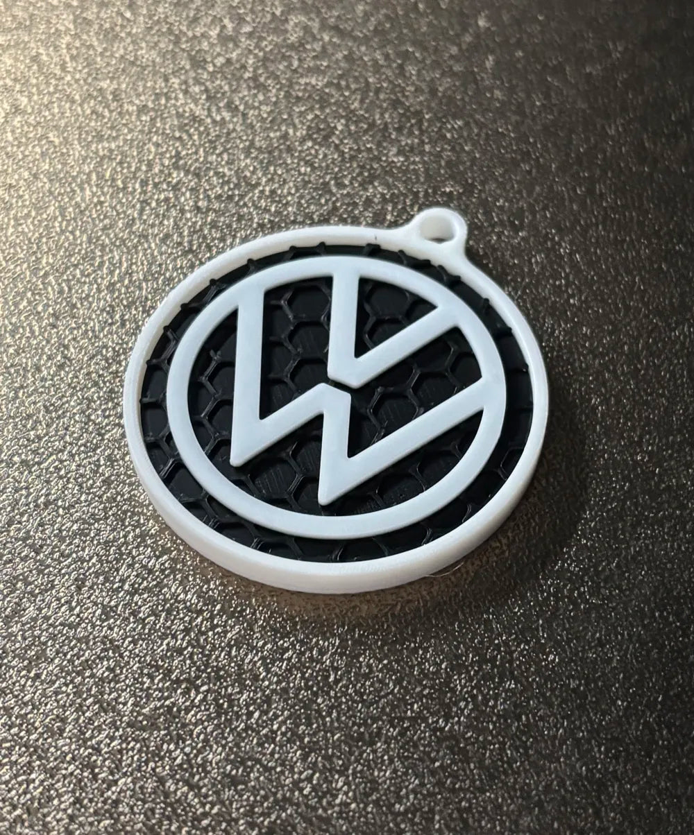 Premium Volkswagen Keychain – Honeycomb Pattern Edition