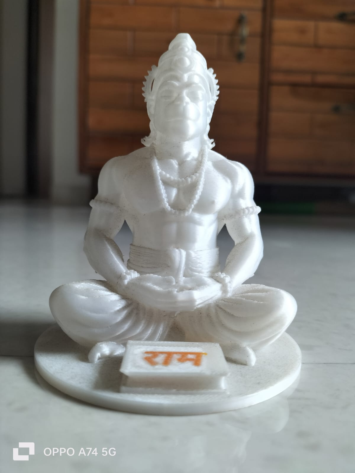 Lord Hanuman Dhyana Mudra Idol – Meditating Bajrangbali Figurine for Desk, Mandir & Car Dashboard