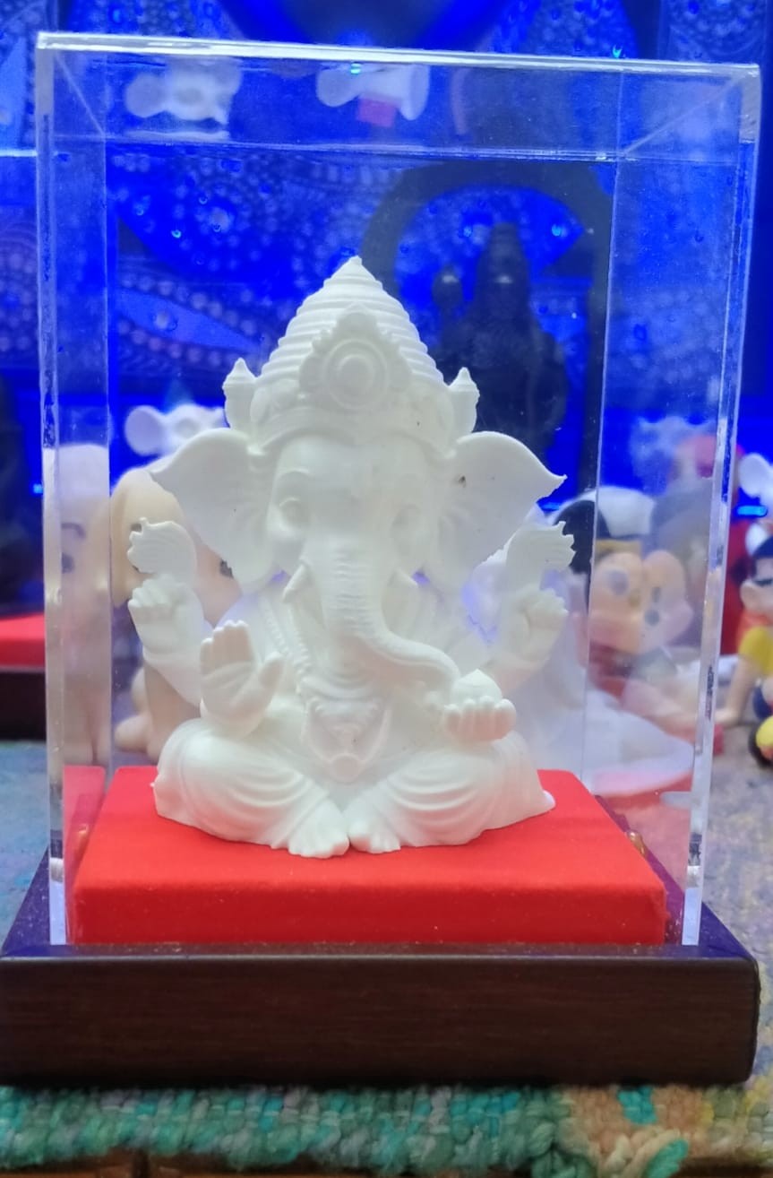 Divine Eco-Friendly Ganpati Idol | Unbreakable Custom Murti